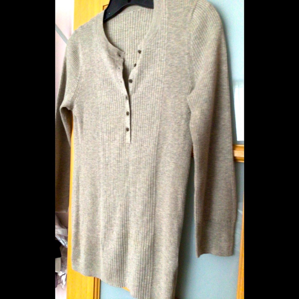 Ribbed Lightweight Soft Sweater - image 3